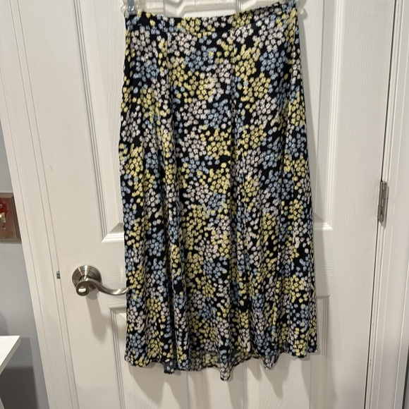 H&M Midi Skirt - Picture 4 of 4